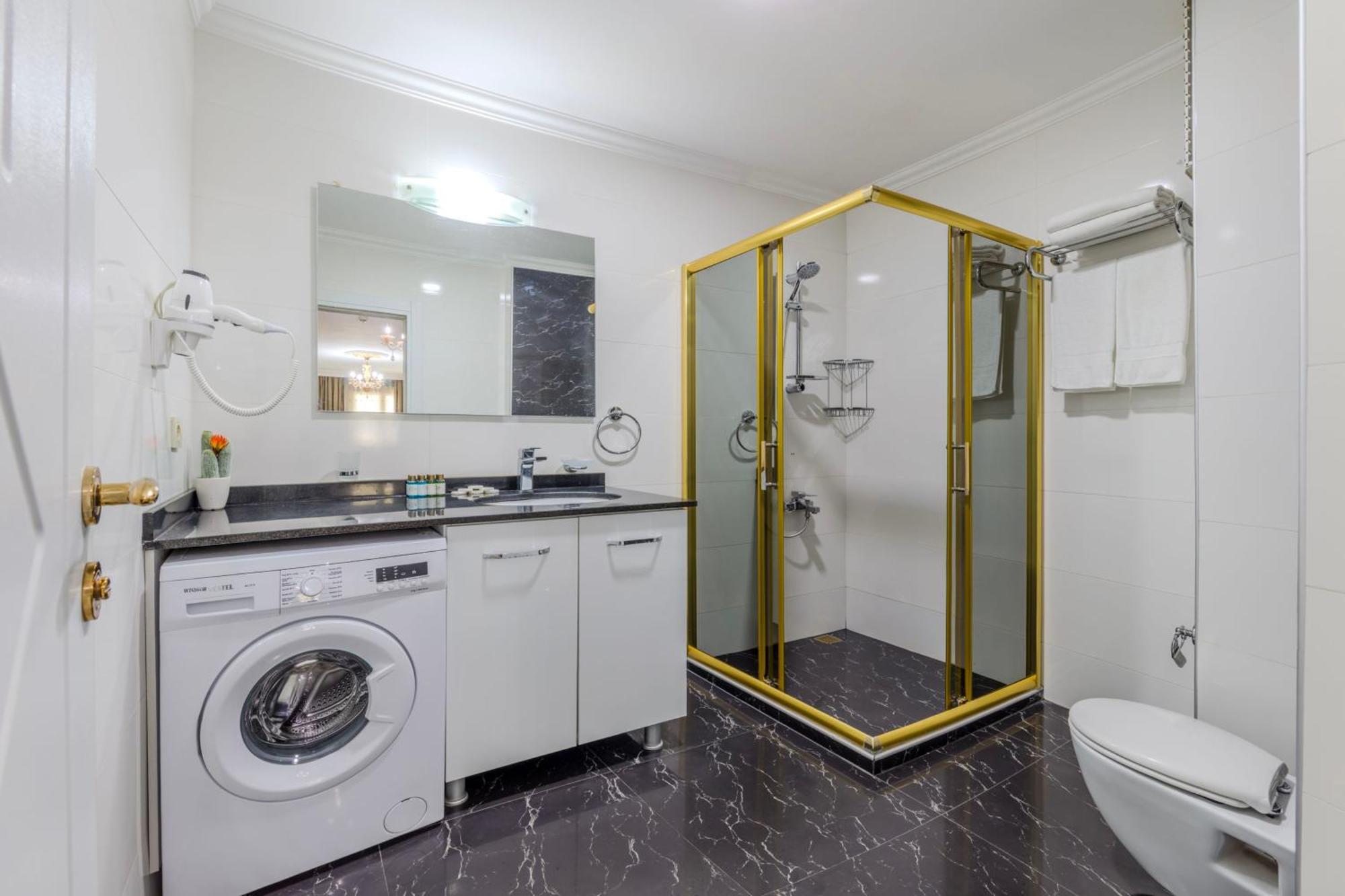Lemis Suite Provincia di Istanbul Esterno foto
