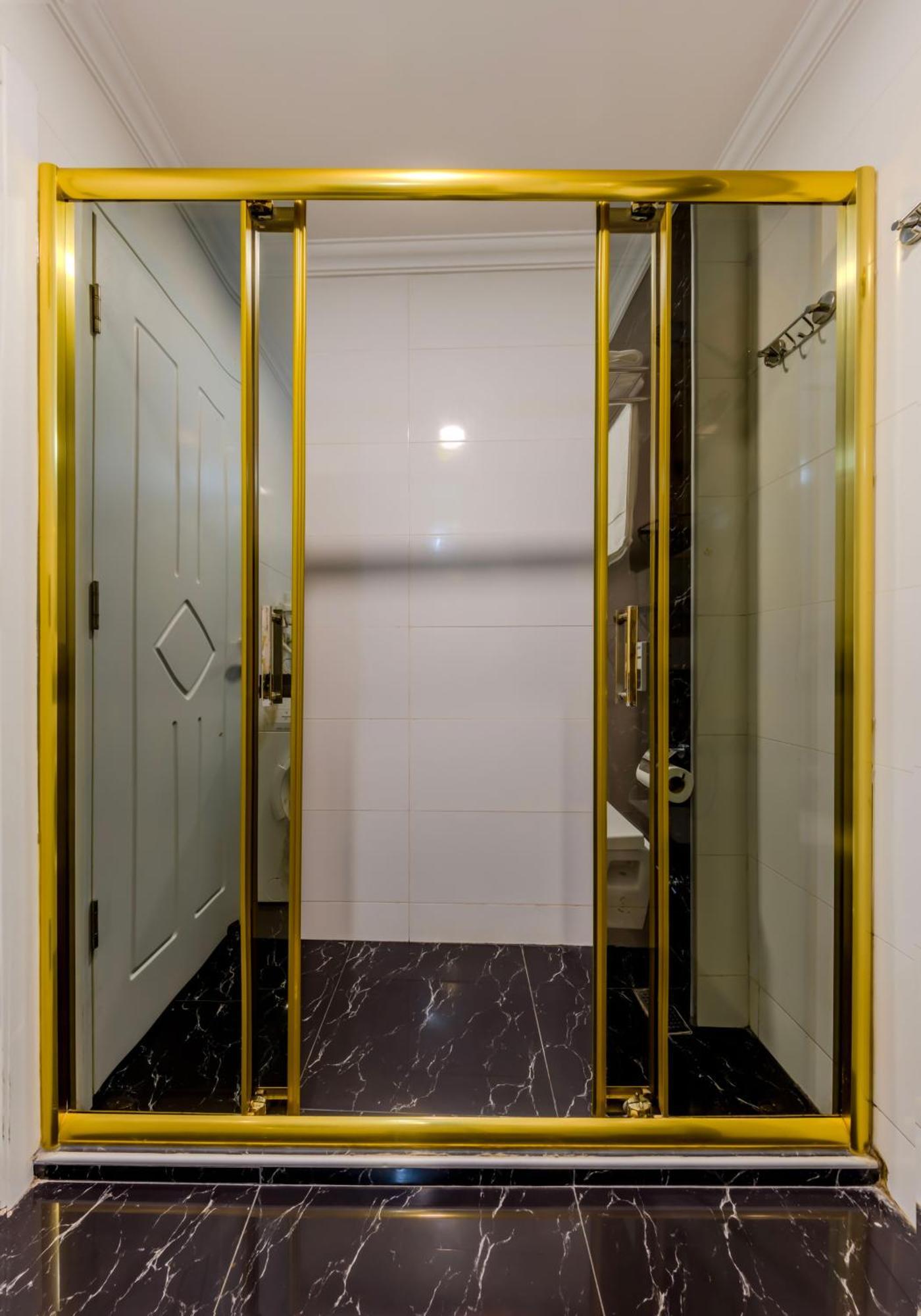Lemis Suite Provincia di Istanbul Esterno foto
