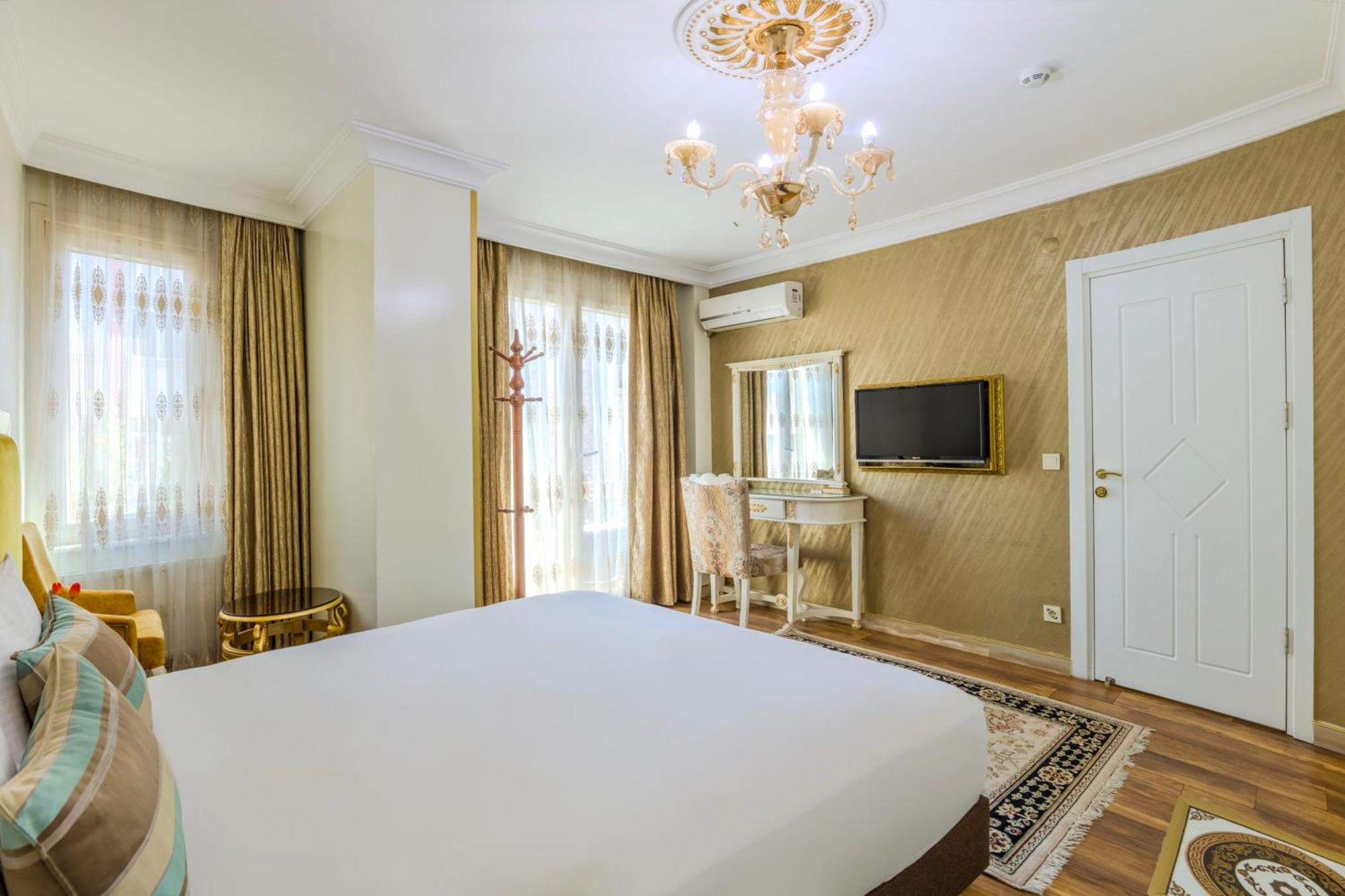 Lemis Suite Provincia di Istanbul Esterno foto