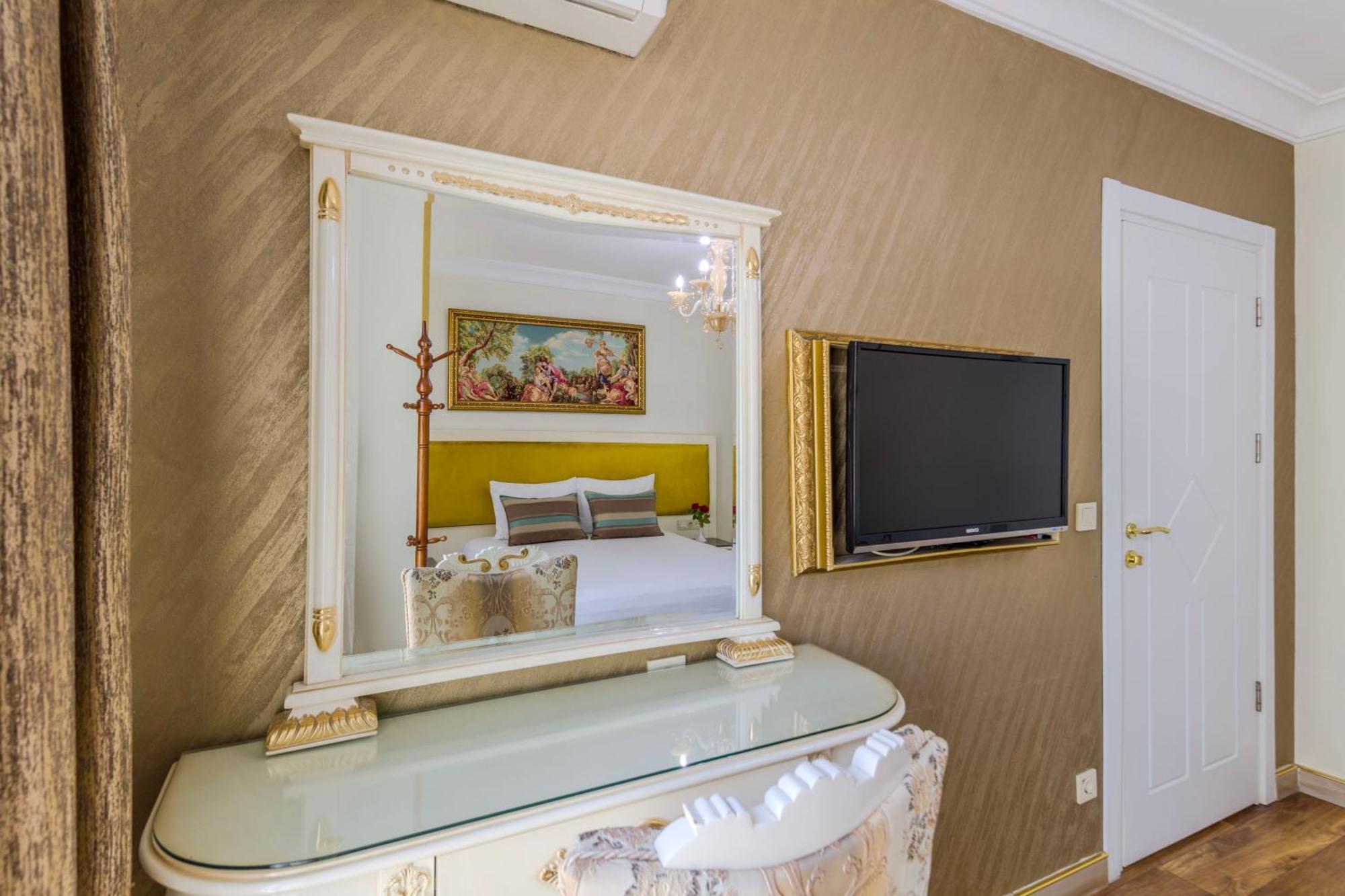 Lemis Suite Provincia di Istanbul Esterno foto