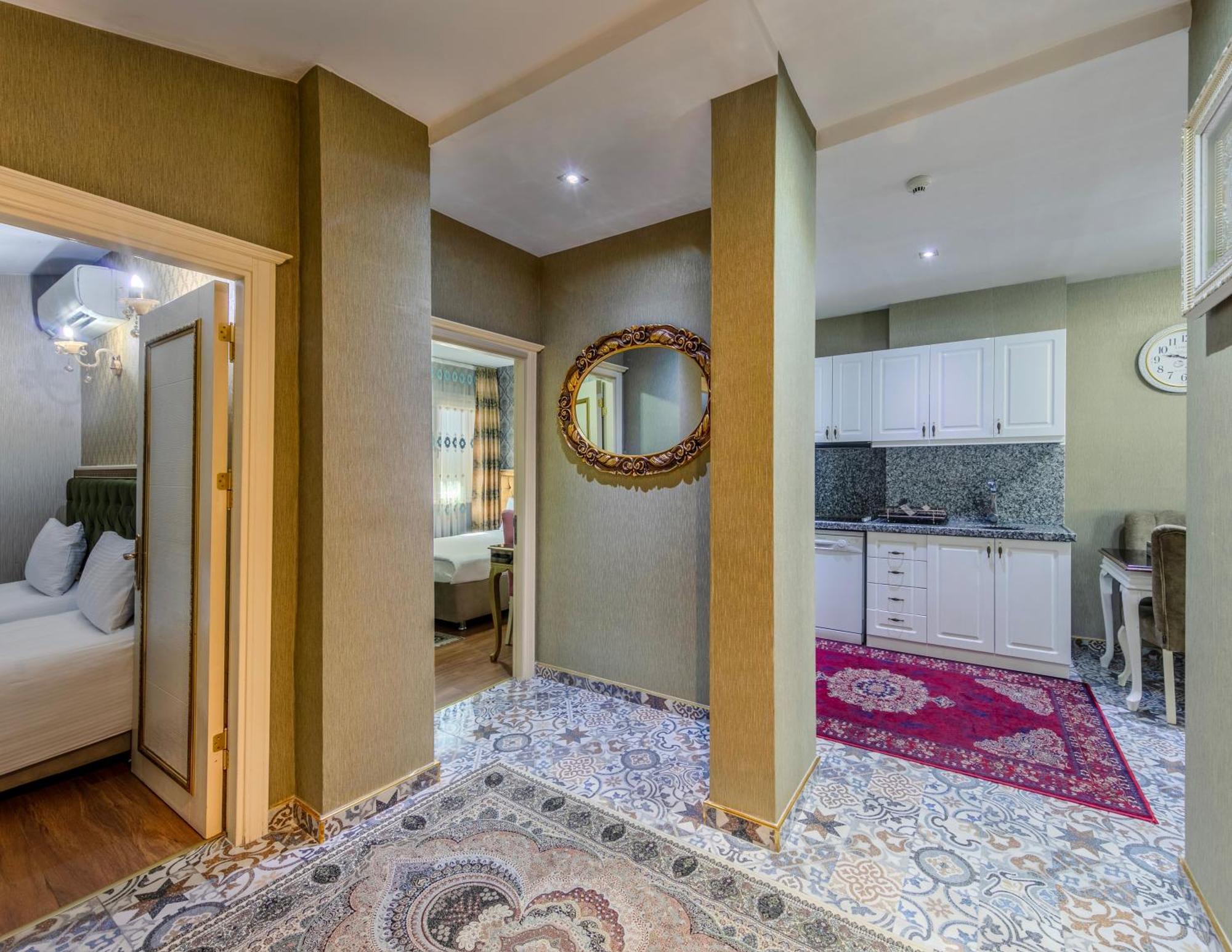 Lemis Suite Provincia di Istanbul Esterno foto